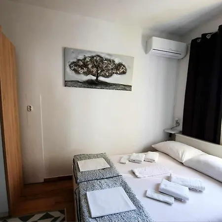 Rustica With Exclusive Use Of The Pool Apartment